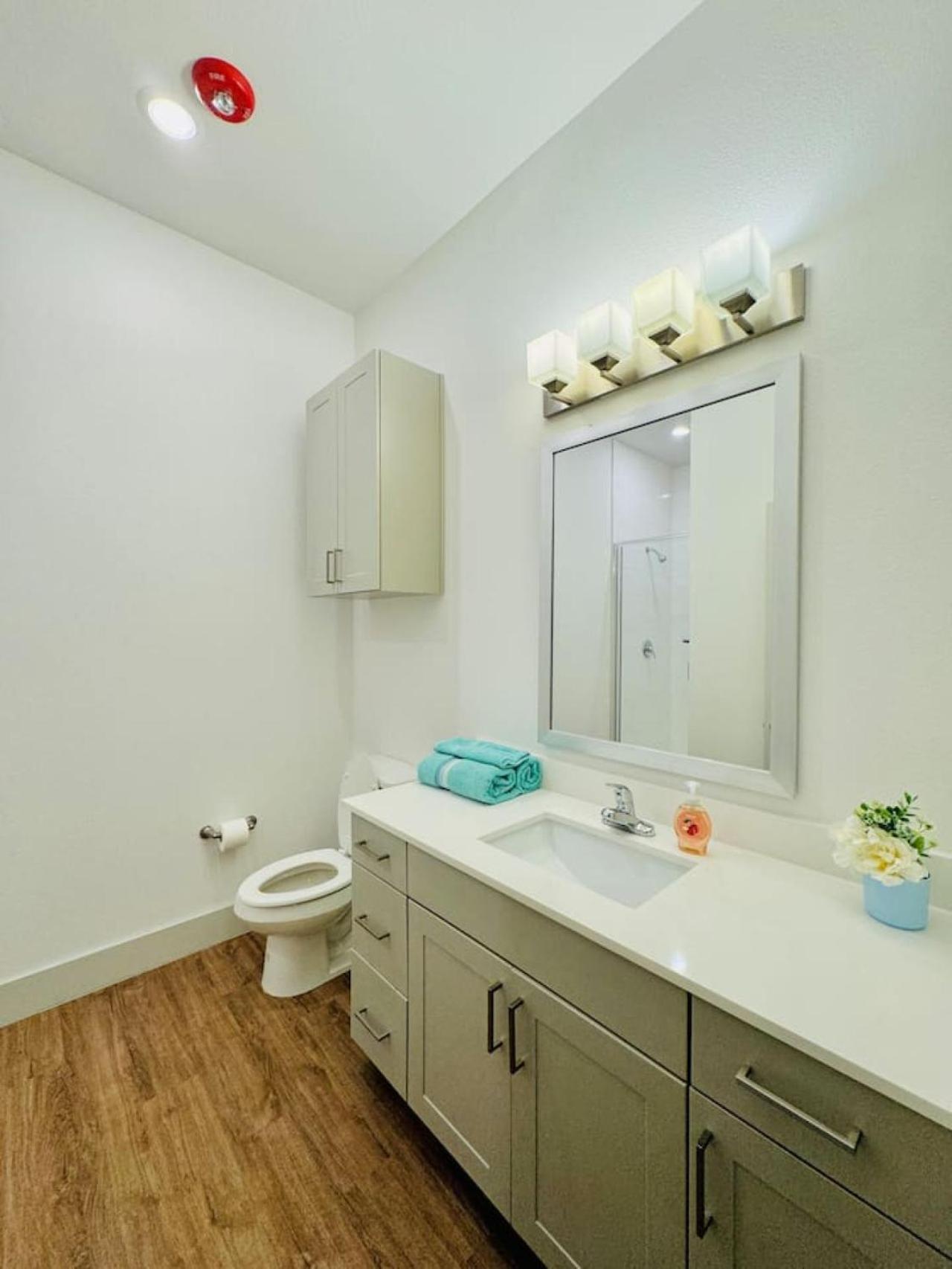Riverwalk Serenity 2br With Free Pkg And Wi-fi *