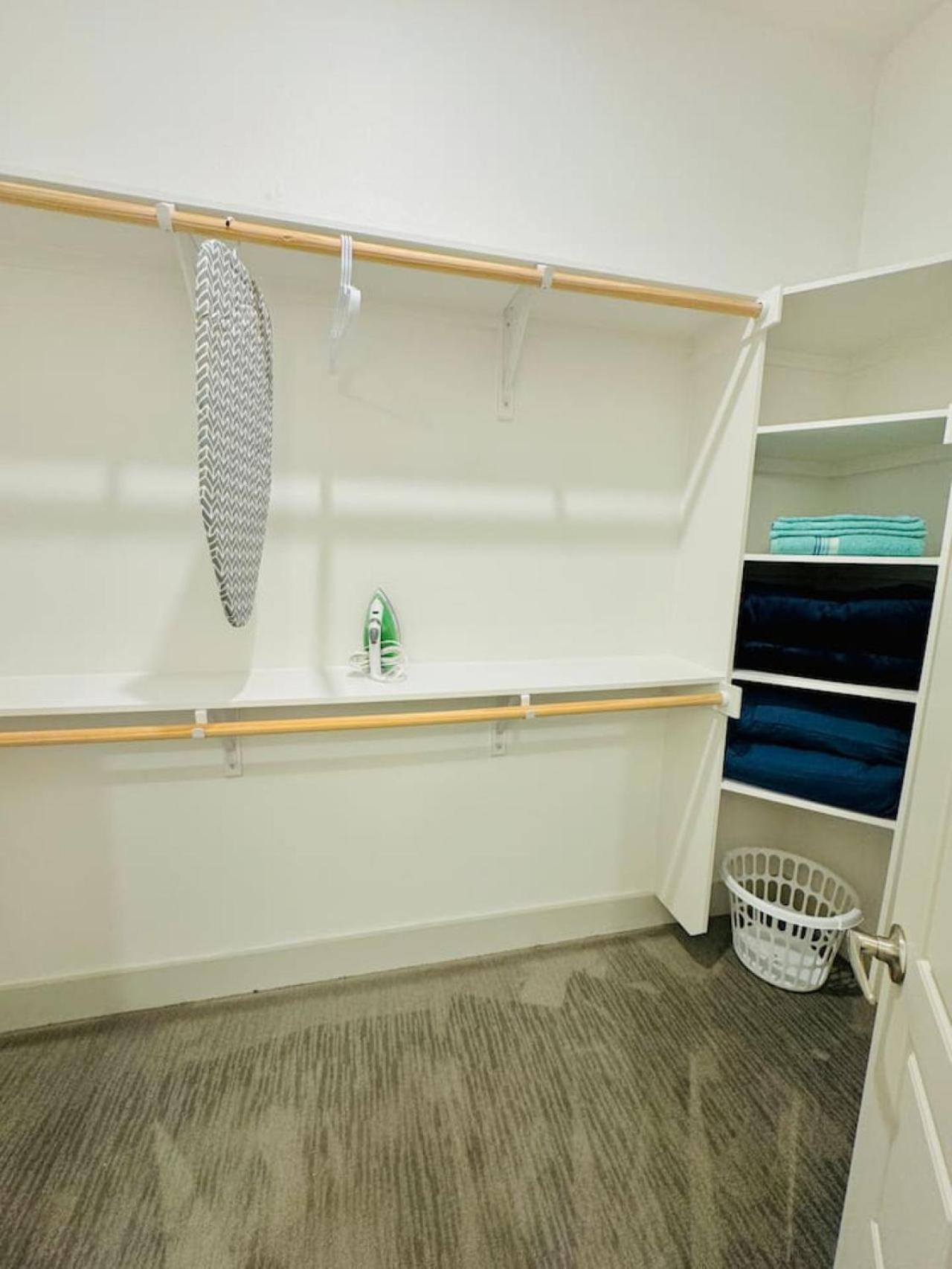 Riverwalk Serenity 2br With Free Pkg And Wi-fi Apartment
